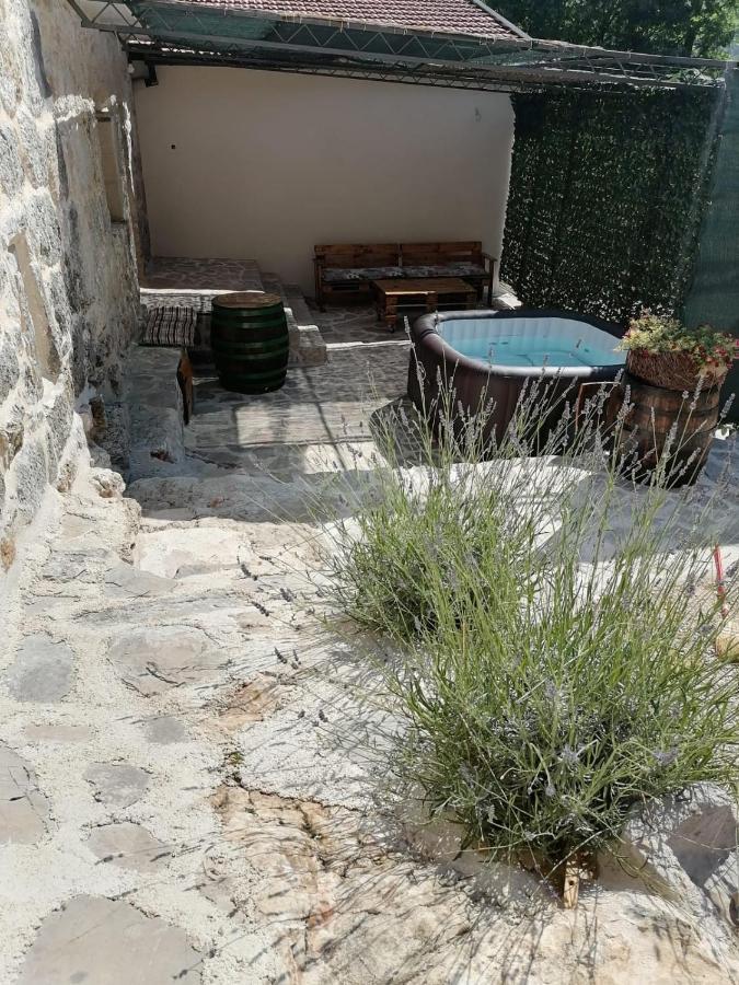 The Old Stable 1861 Βίλα Imotski Εξωτερικό φωτογραφία